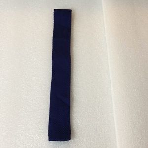 Authentic Banana Republic Tie